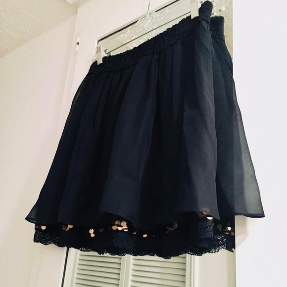 Free People Dresses & Skirts - Free People Mini Skirt, size M